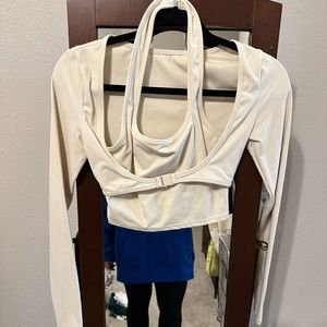 Cut out halter long sleeve workout top